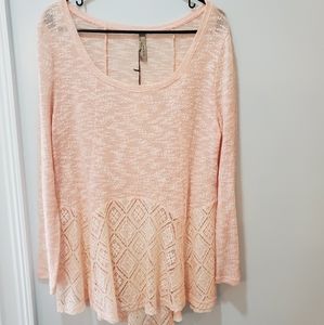 NWT Entro Lace Top